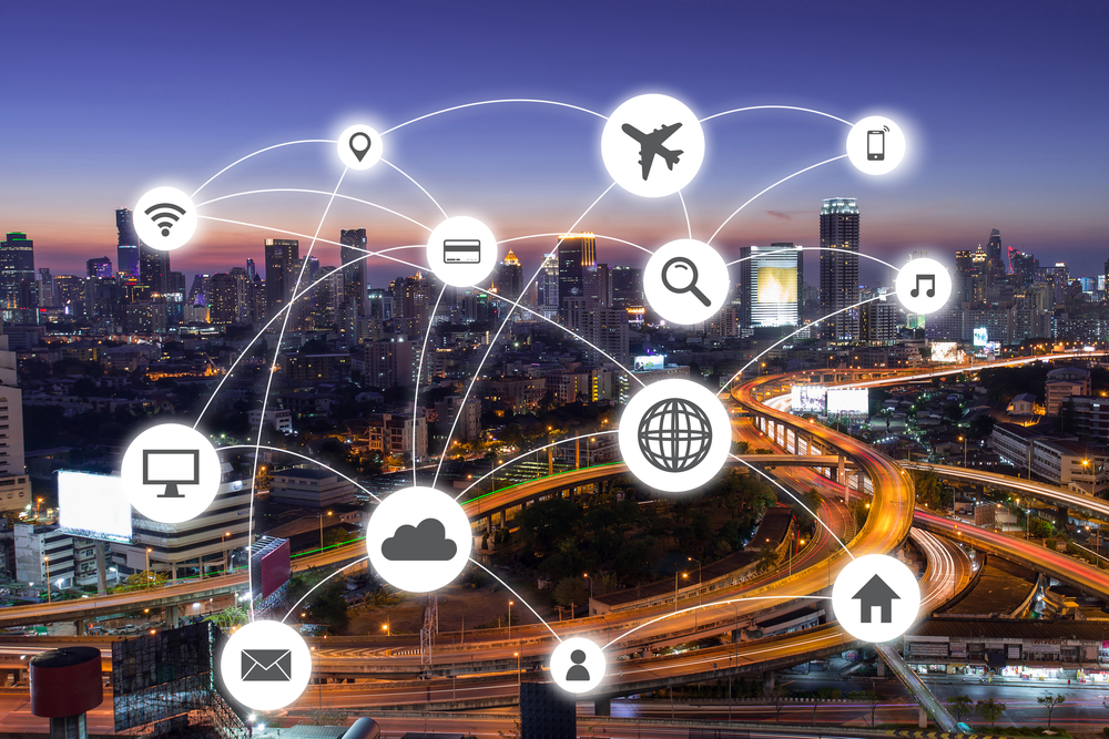 8 Ways in Which IoT is Shaping the Future of Travel Industry - Digital Doughnut
